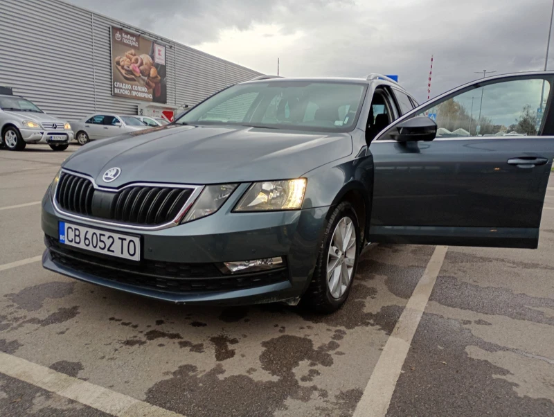 Skoda Octavia, снимка 10 - Автомобили и джипове - 52552725