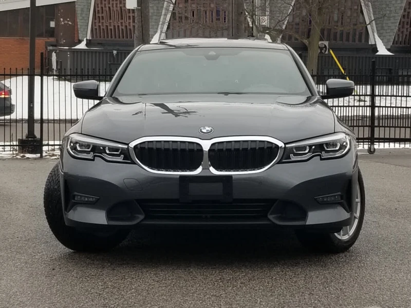 BMW 330 xDrive ПОДГРЕВ* CAM* KEYLESS* BLINDSPOT* , снимка 6 - Автомобили и джипове - 52734834