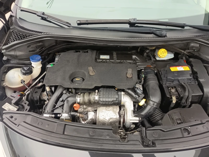 Peugeot 207 1.6hdi 111х.км, снимка 13 - Автомобили и джипове - 53000992