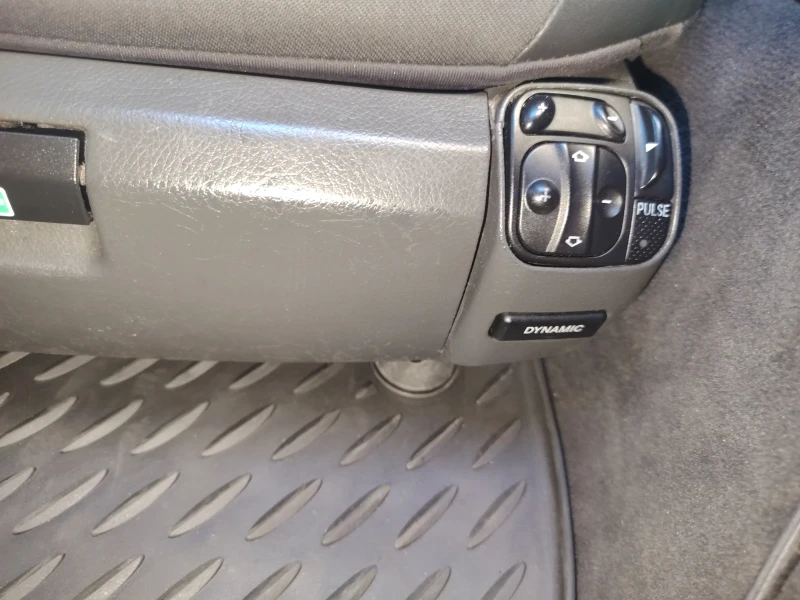 Mercedes-Benz E 500, снимка 8 - Автомобили и джипове - 53066532