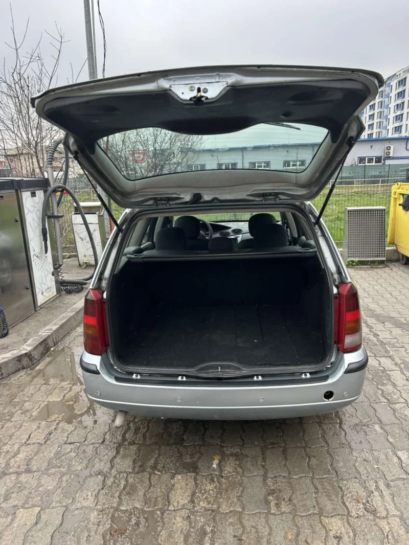 Ford Focus Mk1 комби, снимка 2 - Автомобили и джипове - 53156214