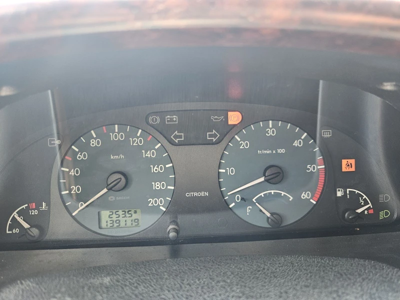 Citroen Xsara vtr, снимка 8 - Автомобили и джипове - 53266441