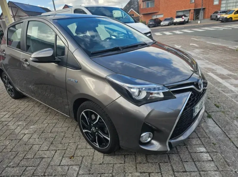 Toyota Yaris 1.5Hybrid - 18700 лв. - 89710372 1