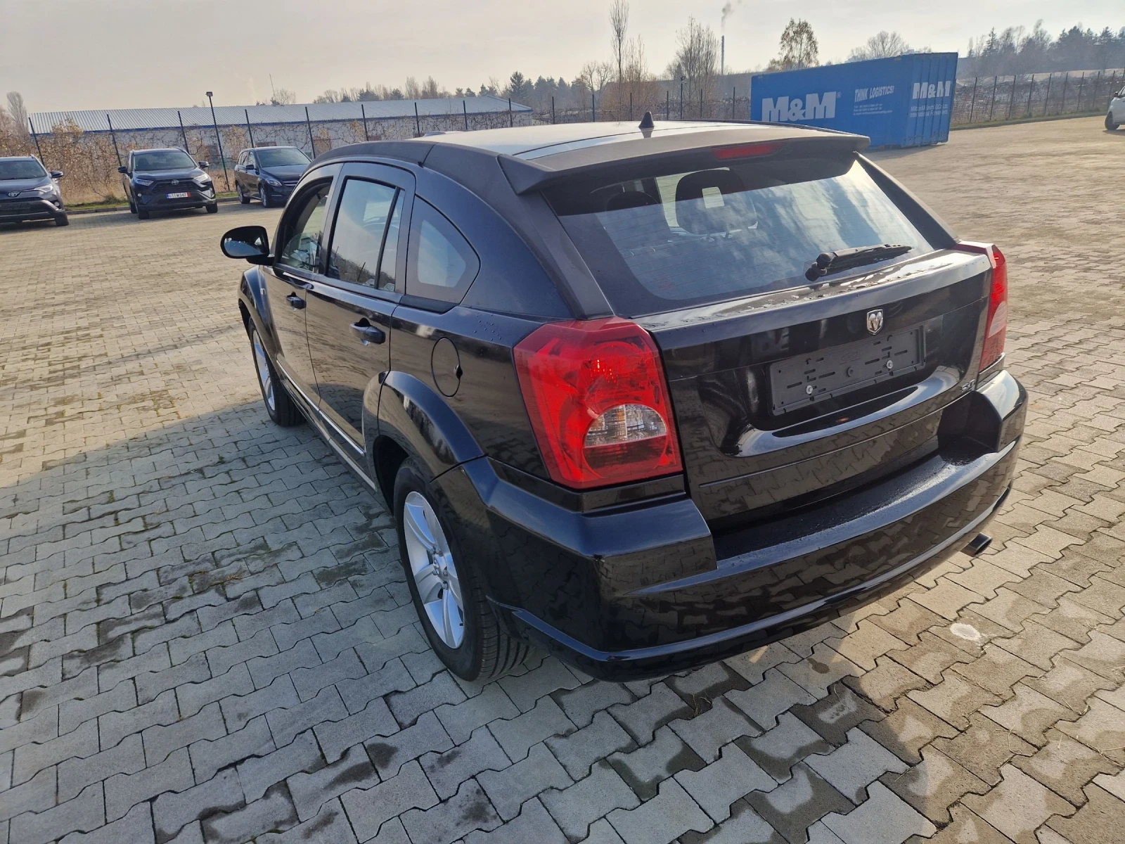 Dodge Caliber 2.0i  SXT - изображение 5