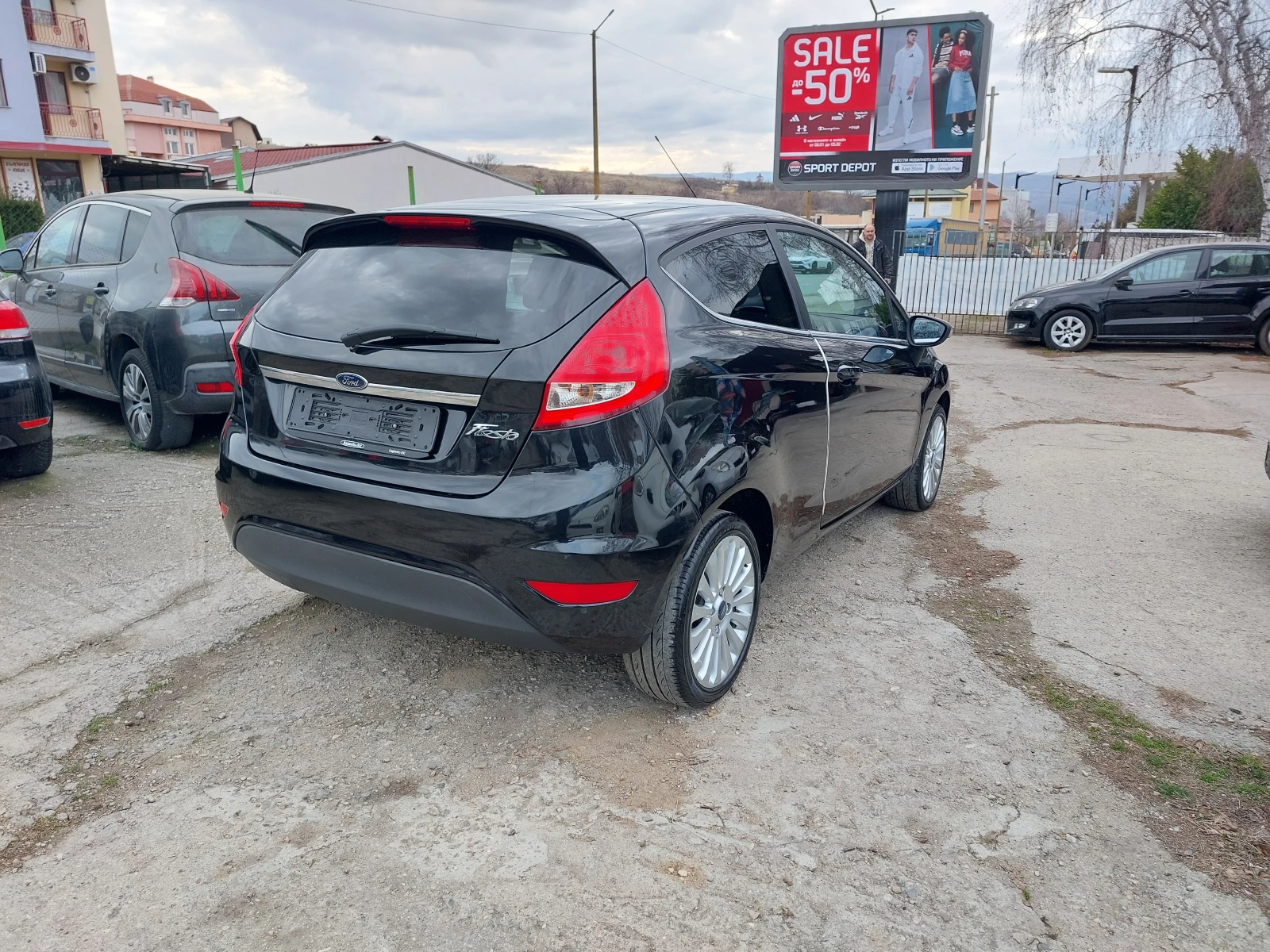 Ford Fiesta 1.2i* TITANIUM* key let's go* 36м. х 191лв.*  - изображение 5