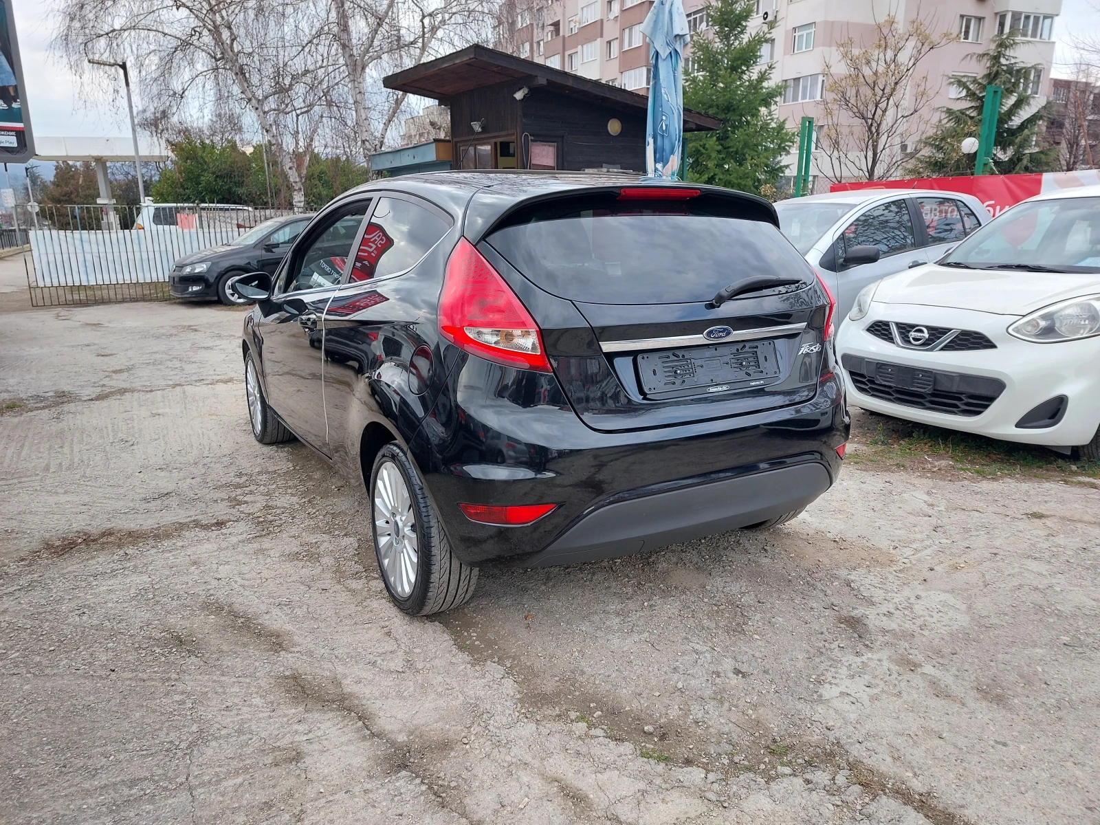 Ford Fiesta 1.2i* TITANIUM* key let's go* 36м. х 191лв.*  - изображение 4