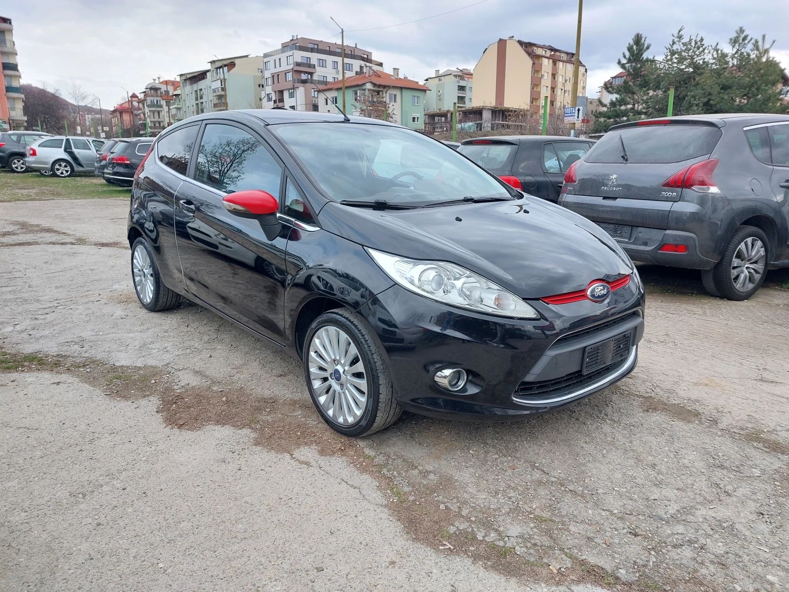 Ford Fiesta 1.2i* TITANIUM* key let's go* 36м. х 191лв.*  - изображение 6