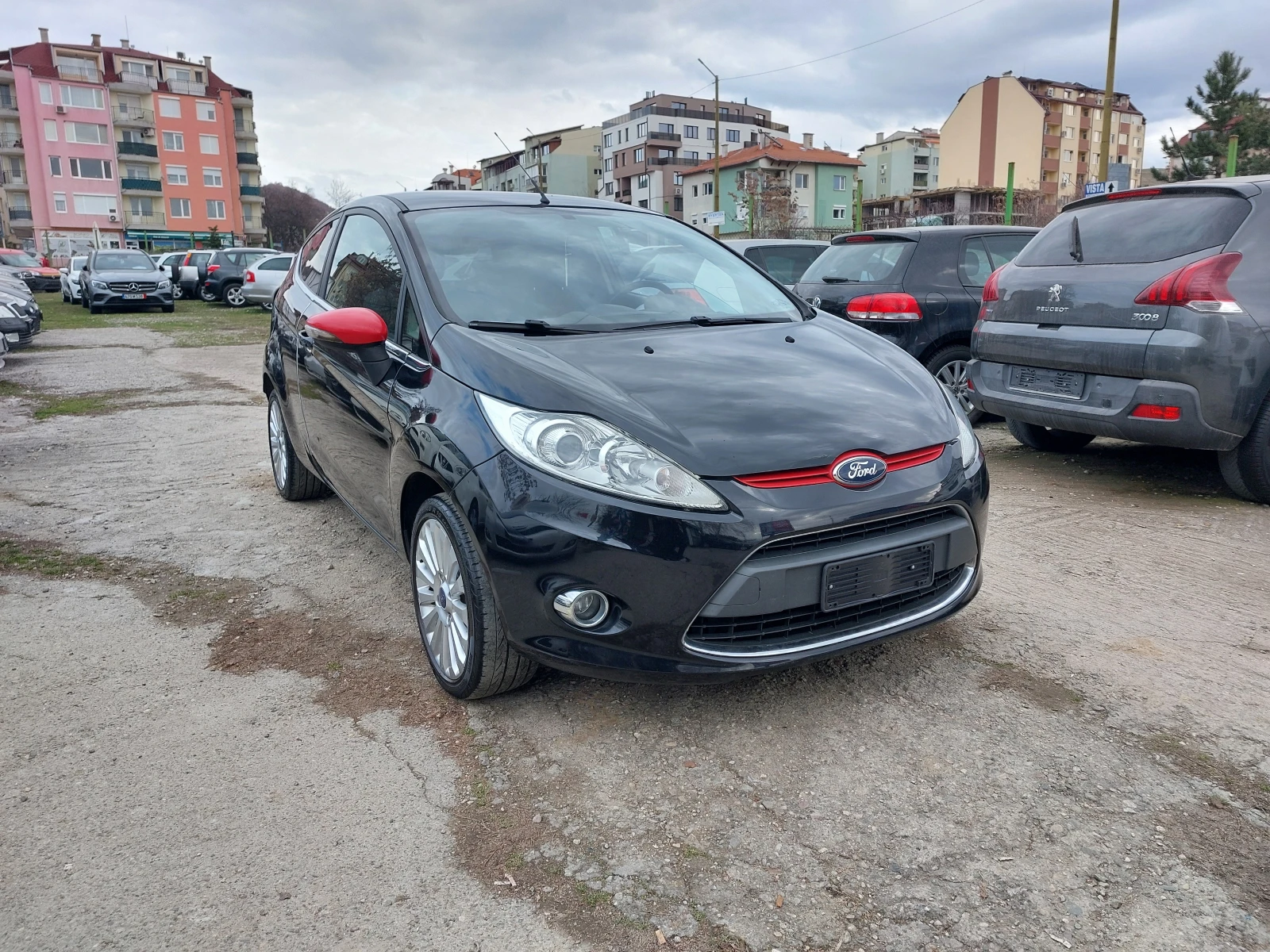 Ford Fiesta 1.2i* TITANIUM* key let's go* 36м. х 191лв.*  - изображение 7