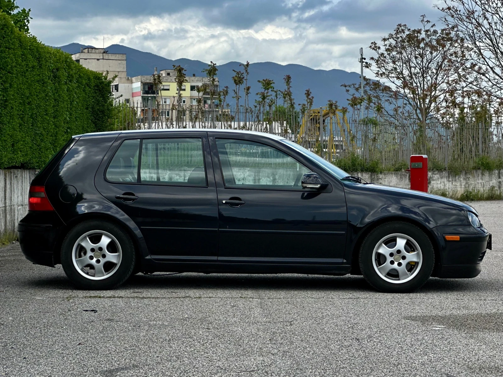 VW Golf 1.9 TDI PD Highlline Кожа - изображение 4