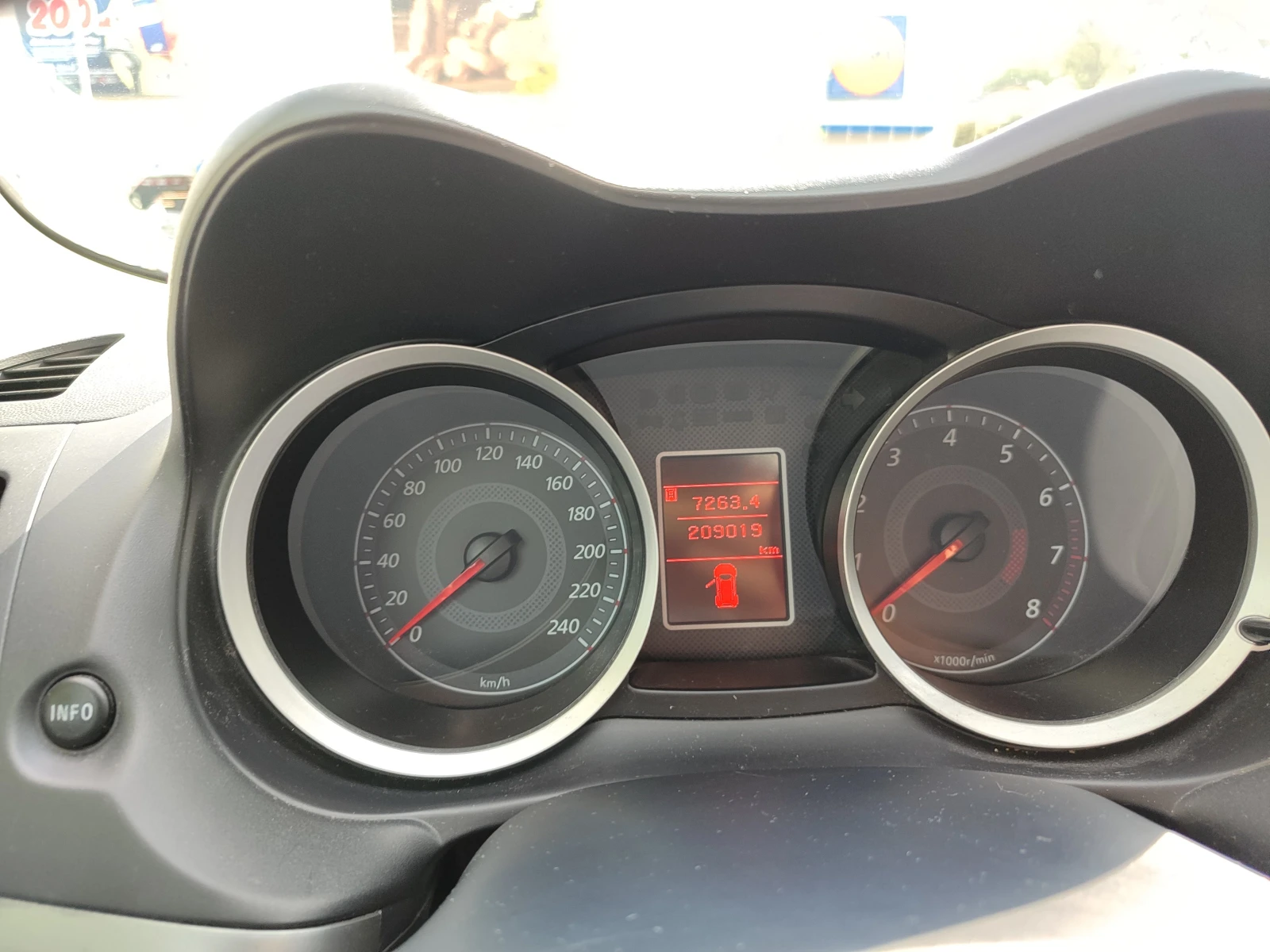 Mitsubishi Lancer Sportback - изображение 10