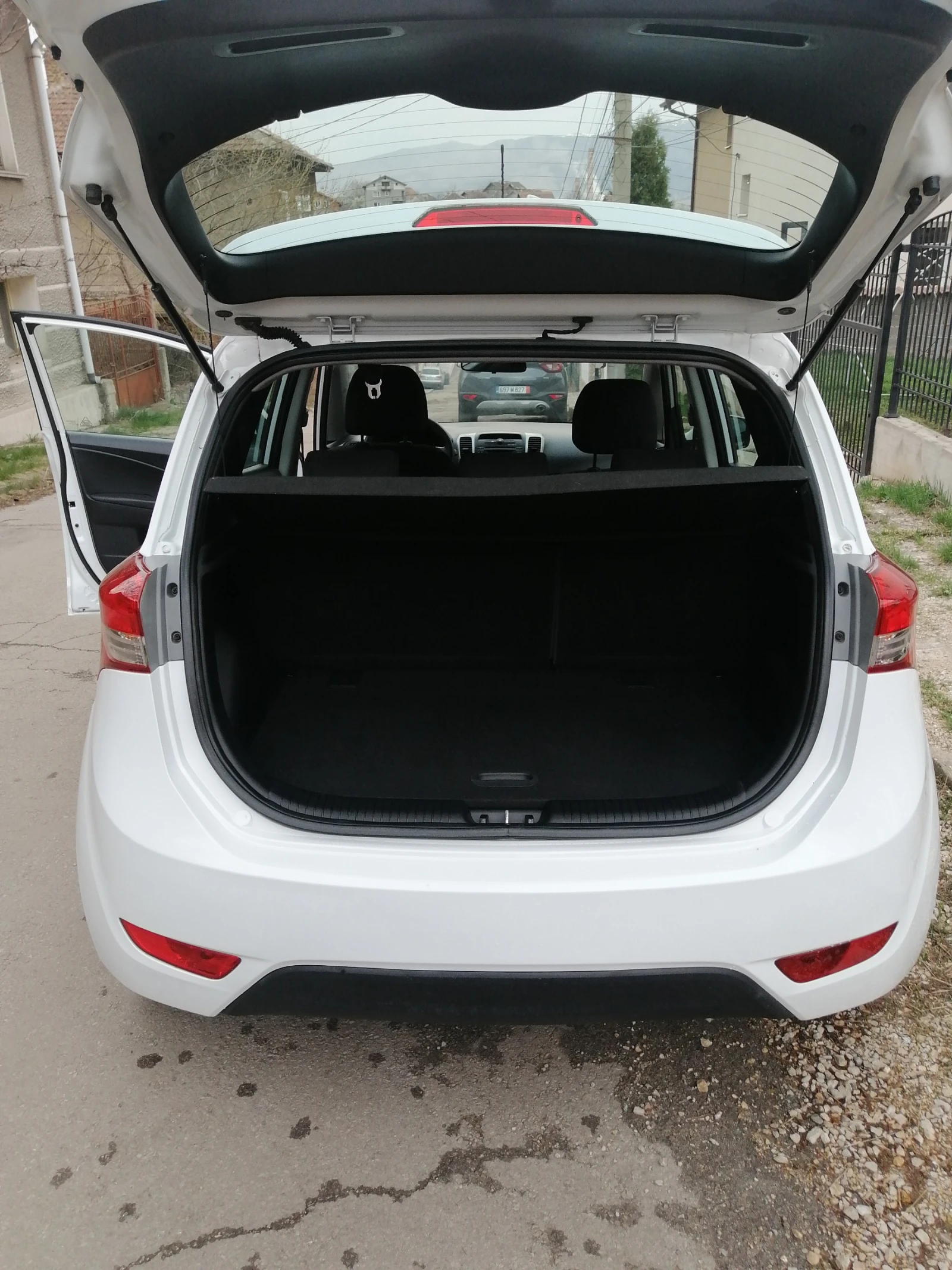 Hyundai Ix20 1.4 CRDi - изображение 9