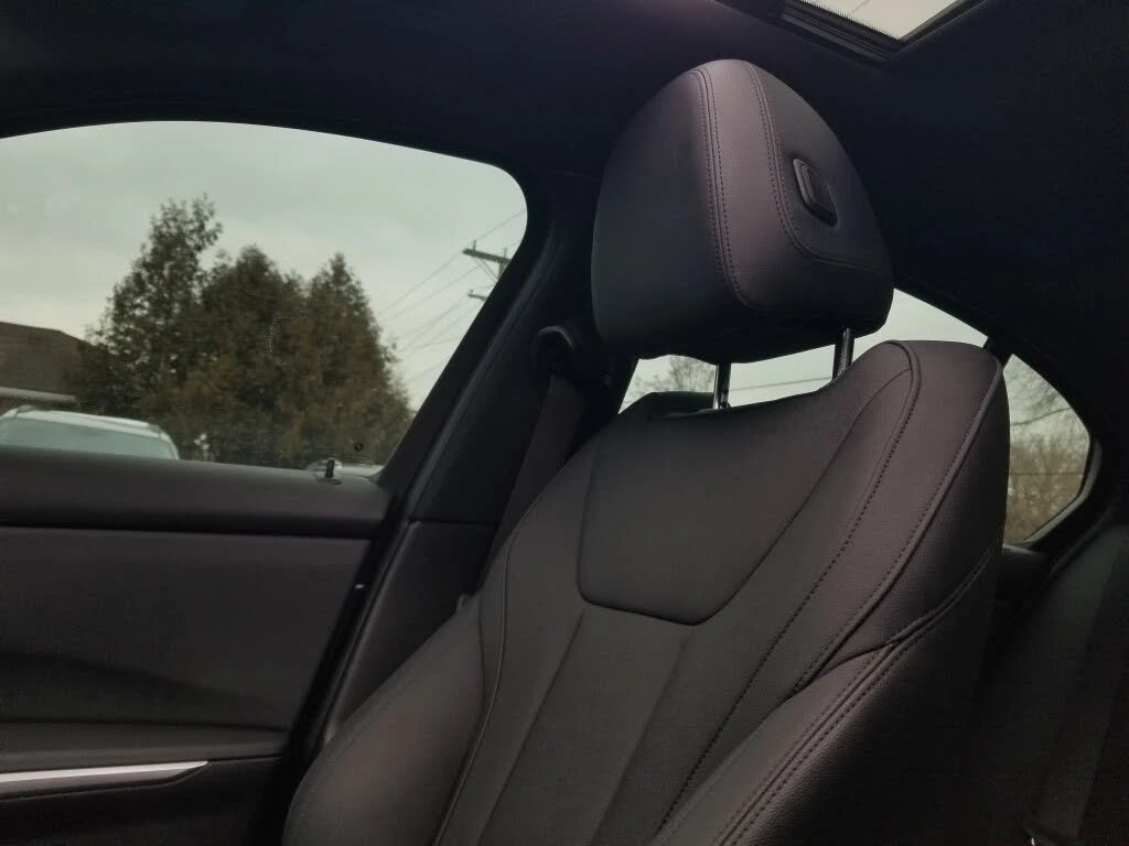 BMW 330 xDrive �������* CAM* KEYLESS* BLINDSPOT*  | Mobile.bg � ����������� 15