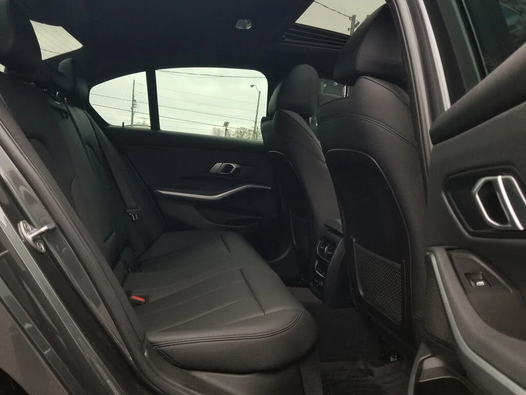 BMW 330 xDrive �������* CAM* KEYLESS* BLINDSPOT*  | Mobile.bg � ����������� 14
