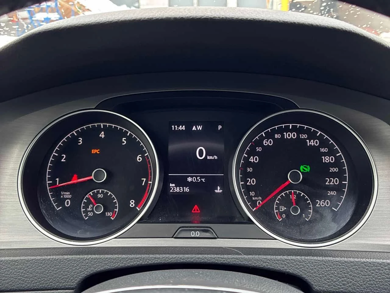 VW Golf * 5dr HB Auto 1.8 TSI * CARFAX * ЦЕНА ДО БГ, снимка 8 - Автомобили и джипове - 53740724