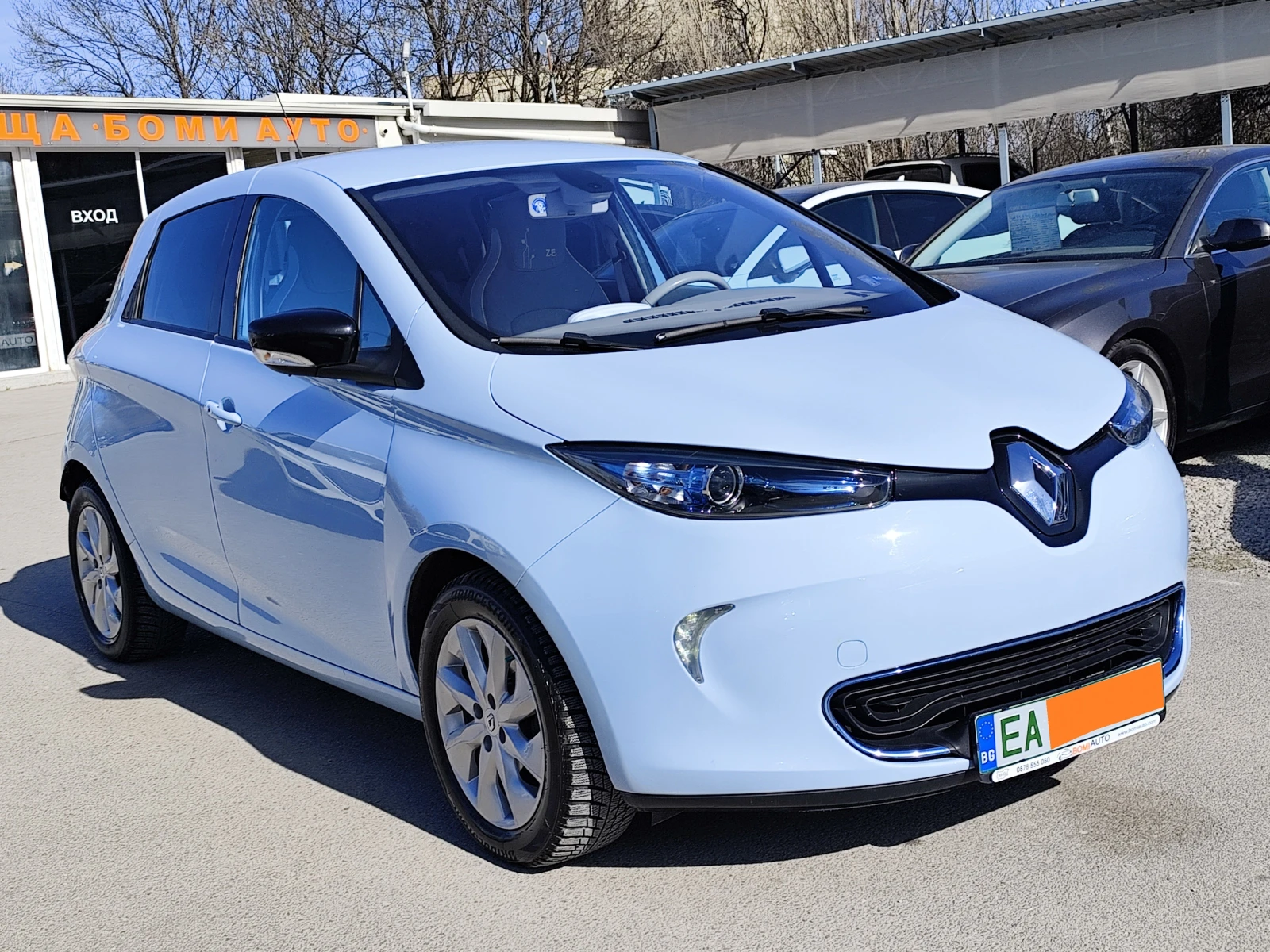 Renault Zoe АВТОМАТИК* 120KWh* NAVI* LED*  - изображение 3