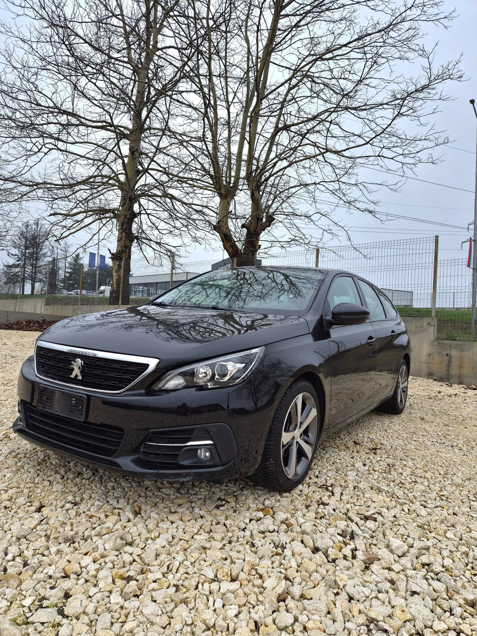 Peugeot 308, снимка 2 - Автомобили и джипове - 54036123