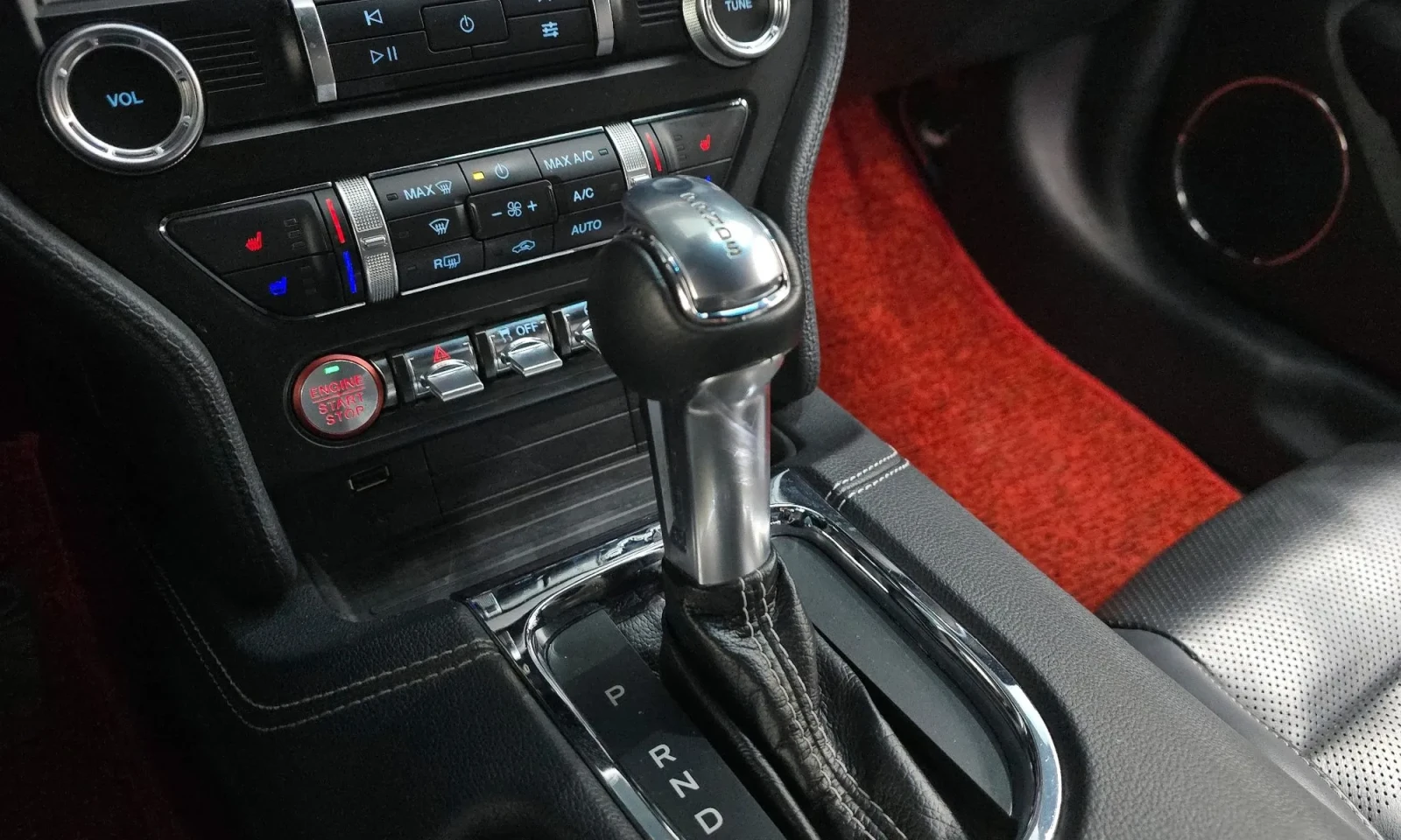 Ford Mustang 2019* DIGITAL* ОБДУХ* 58151KM* КРАЙНА ЦЕНА, снимка 12 - Автомобили и джипове - 54526225