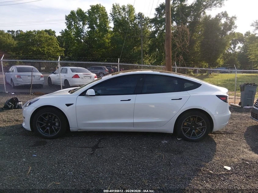 Tesla Model 3 * LONG RANGE* DUAL MOTOR ALL-WHE* KEYLESS* Camera*, снимка 4 - Автомобили и джипове - 55046440