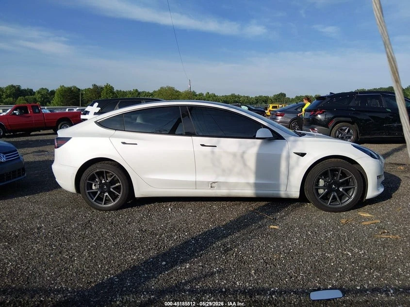 Tesla Model 3 * LONG RANGE* DUAL MOTOR ALL-WHE* KEYLESS* Camera*, снимка 8 - Автомобили и джипове - 55046440