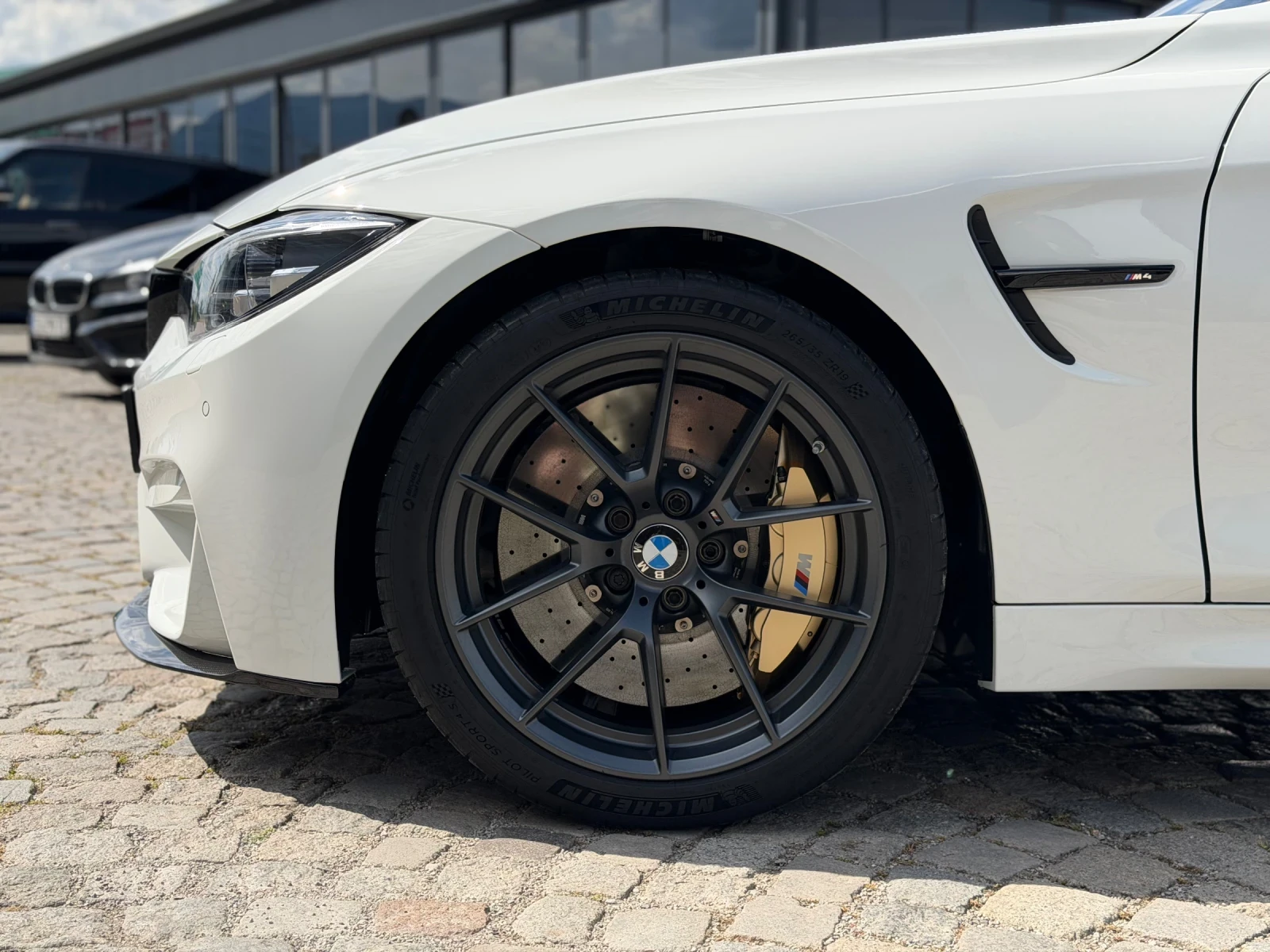 BMW M4 CS Carbon Ceramic Brake, снимка 6 - Автомобили и джипове - 55065041
