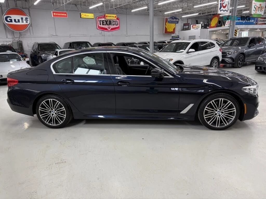 BMW 530 * XDRIVE * PANO * Автокредит * (Цена до България), снимка 7 - Автомобили и джипове - 55187408