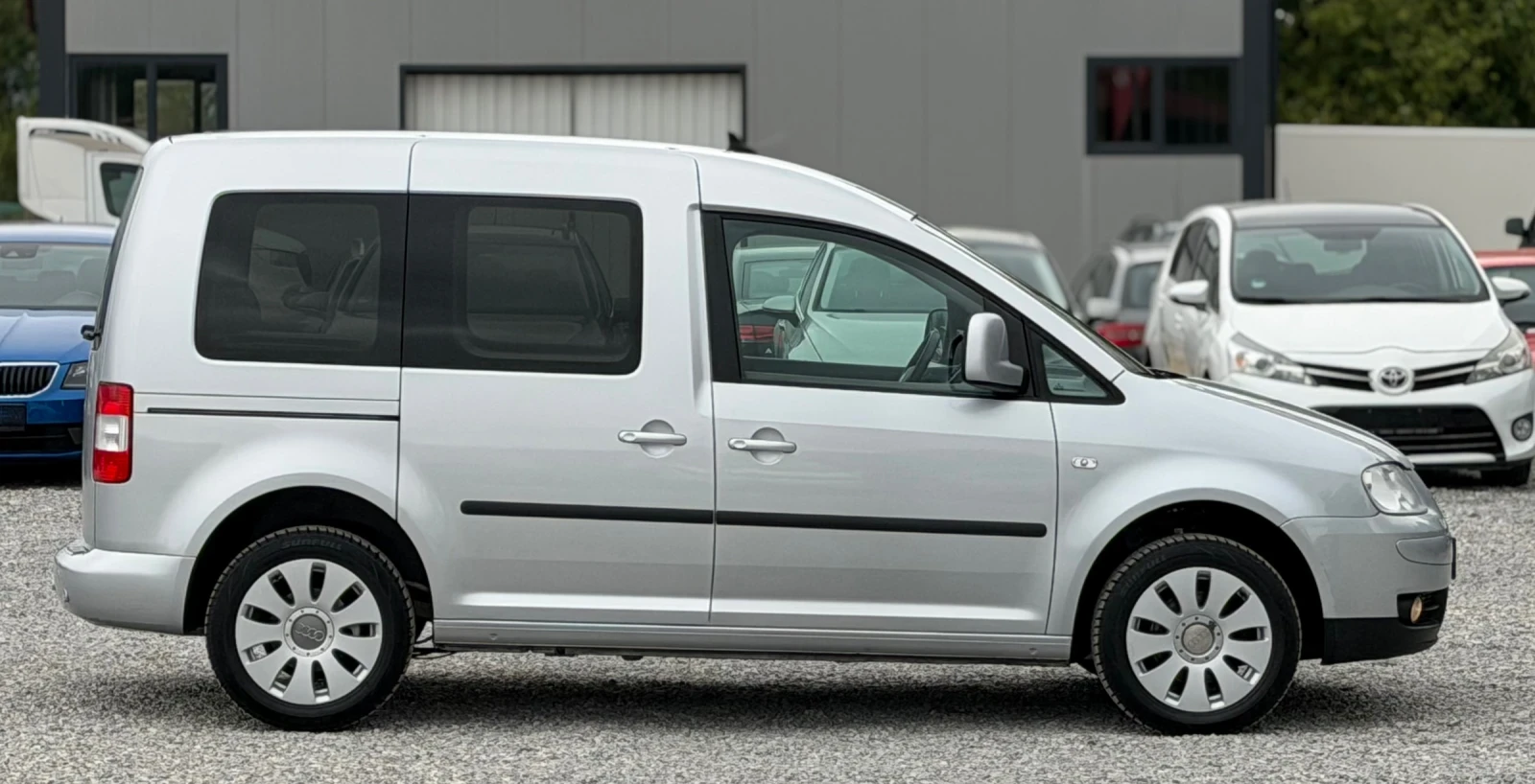 VW Caddy 1.9TDi 105кс * Климатик* * Швейцария* , снимка 8 - Автомобили и джипове - 55872971