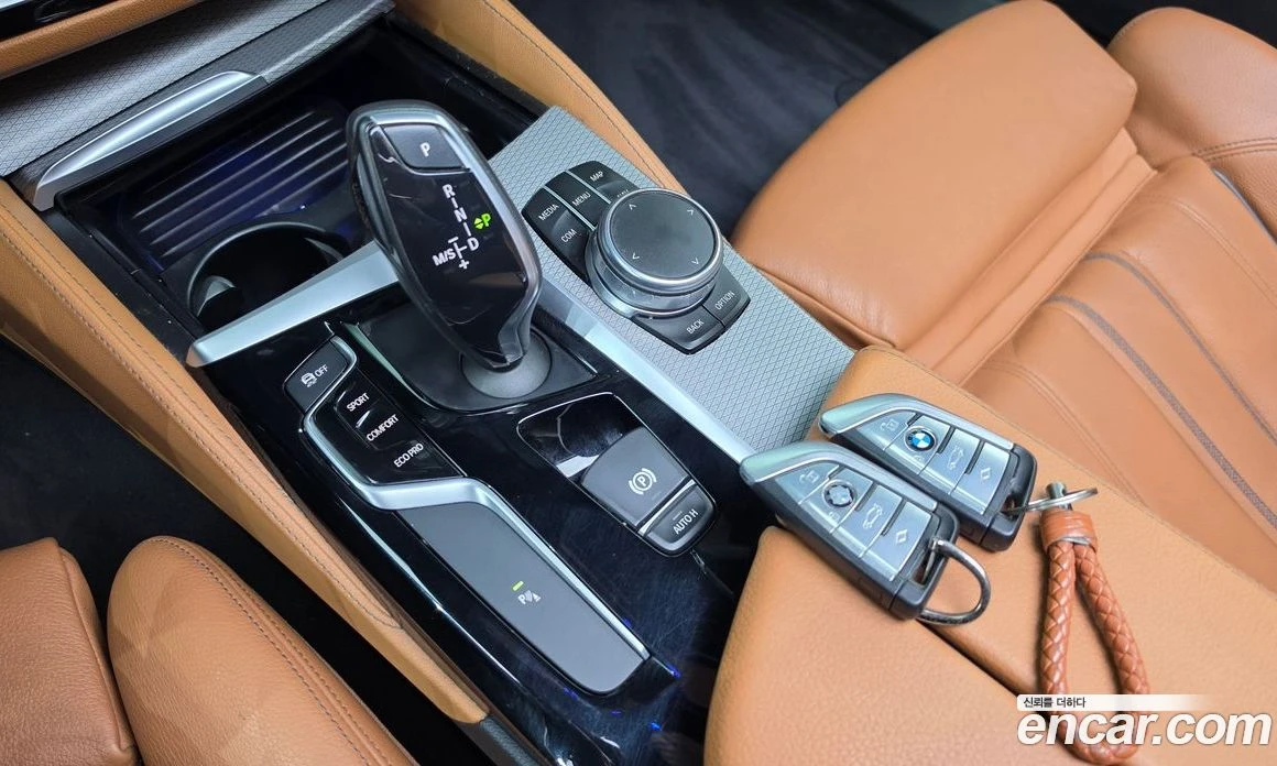 BMW 520 520d M Sport Special Edition, снимка 9 - Автомобили и джипове - 56157010