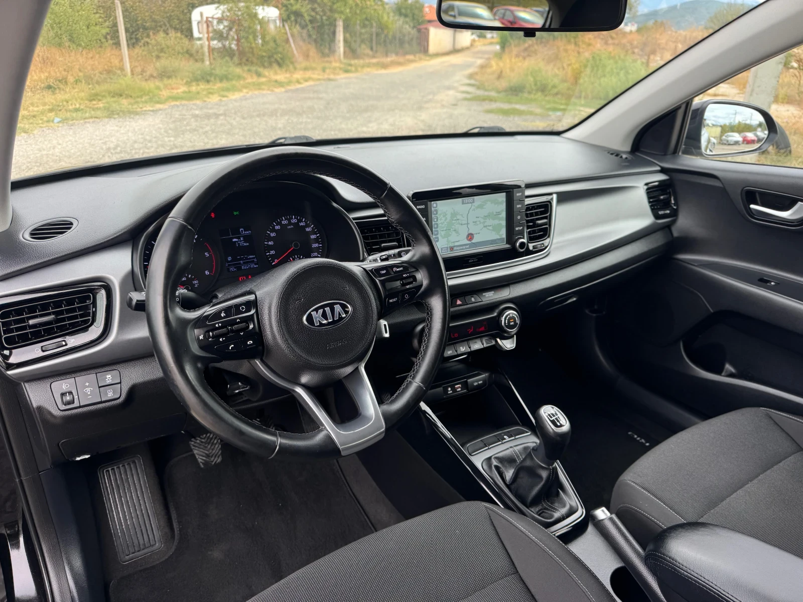 Kia Rio 1.4 CRDI * NAVI* CAMERA* FULL* , снимка 11 - Автомобили и джипове - 56223429