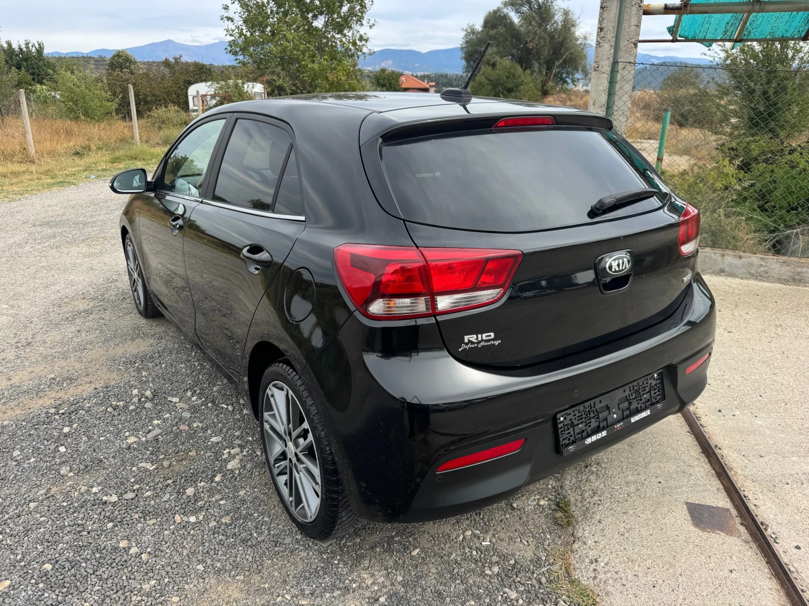 Kia Rio 1.4 CRDI * NAVI* CAMERA* FULL* , снимка 7 - Автомобили и джипове - 56223429