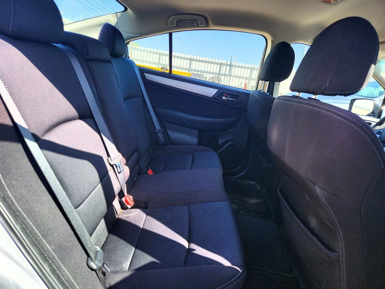Subaru Legacy 2.5l 2.5I Premium, снимка 10 - Автомобили и джипове - 56225919