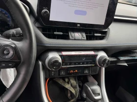 Toyota Rav4 * Hybrid XSE * CARFAX * ПАНО * KEYLESS * ПОДГРЕВИ, снимка 9