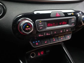 Kia Sorento 2.2 CRDI NOBLESSE/ОБДУХВАНЕ/ПОДГРЕВ, снимка 16