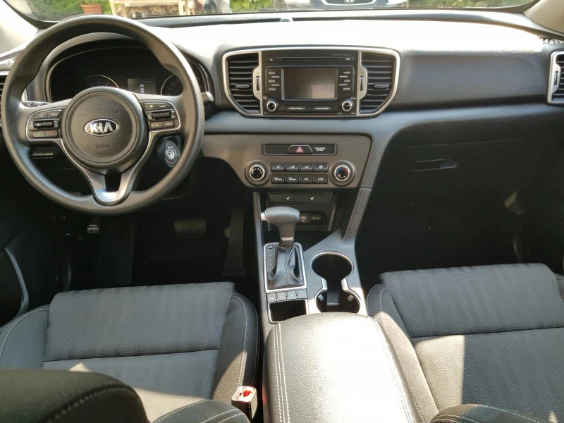 Kia Sportage, снимка 6 - Автомобили и джипове - 48566479