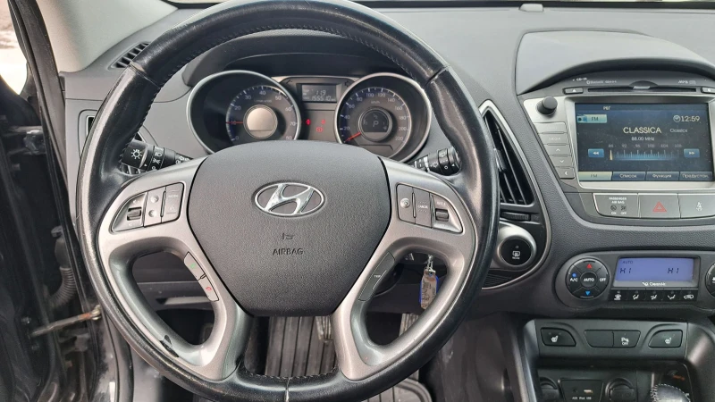 Hyundai IX35 2.0 BENZIN , снимка 10 - Автомобили и джипове - 48665832