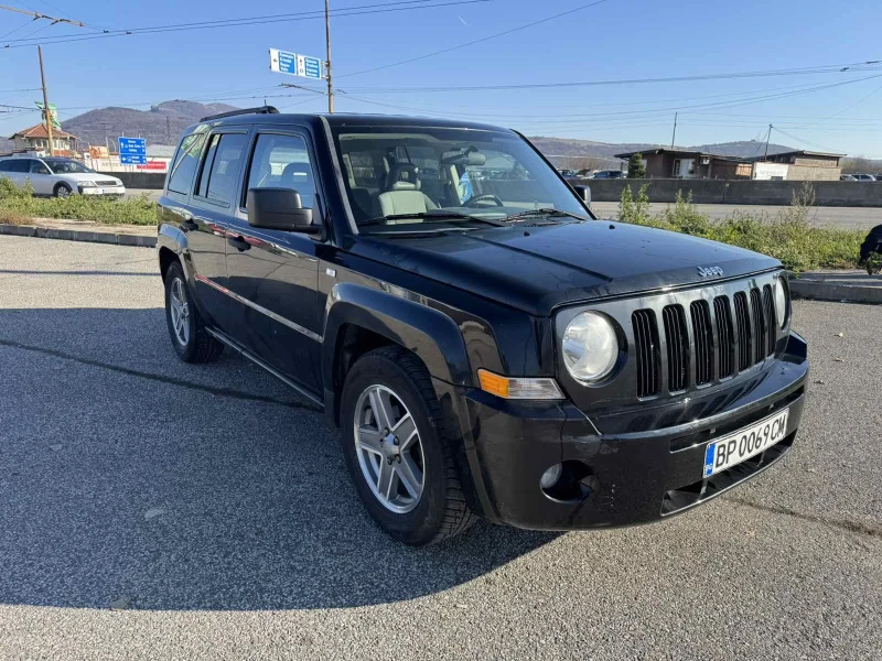 Jeep Patriot, снимка 1 - Автомобили и джипове - 48708933