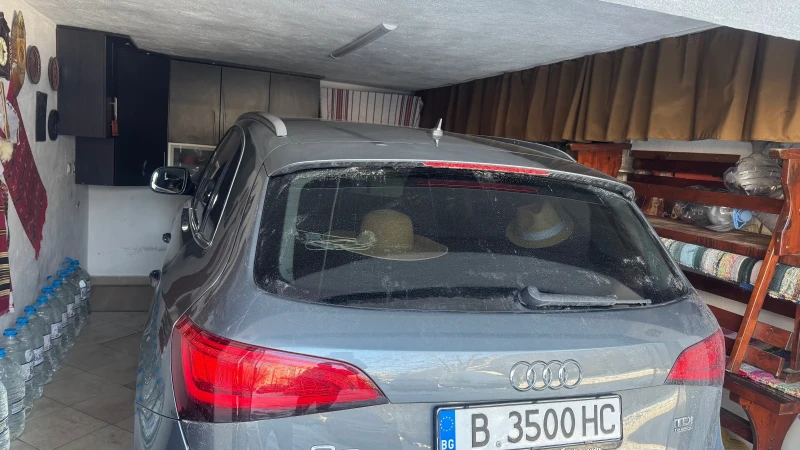 Audi Q5 2.0 TDI, снимка 8 - Автомобили и джипове - 49231645