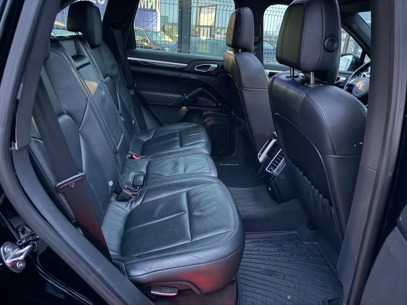 Porsche Cayenne 4.2TDI* 2014г* FULL MAX* 21* Топ Състояние* 230.00, снимка 15 - Автомобили и джипове - 52578836
