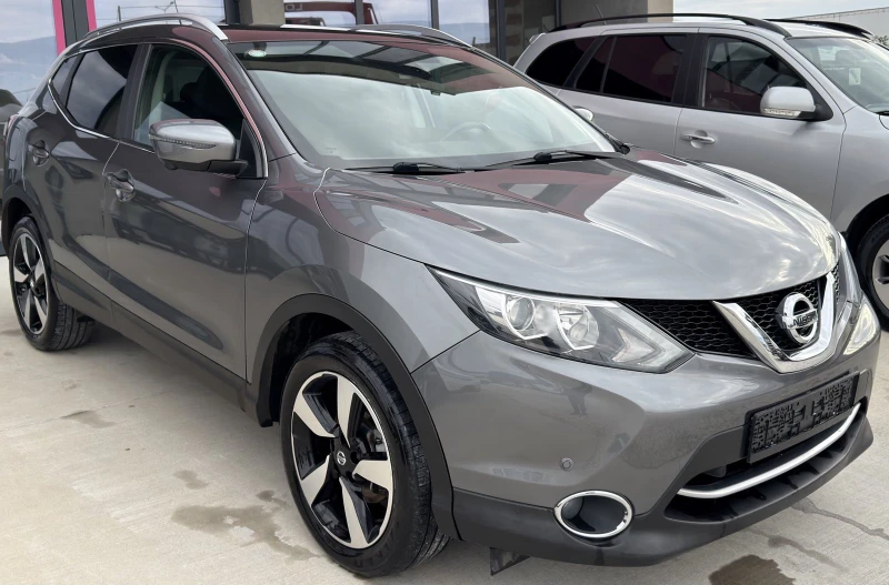 Nissan Qashqai 1.6 i Perfect EURO6 B, снимка 3 - Автомобили и джипове - 53122785