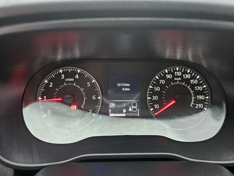 Dacia Duster 1.0 TCe 90 Stop&Start LPG, снимка 8 - Автомобили и джипове - 53582215