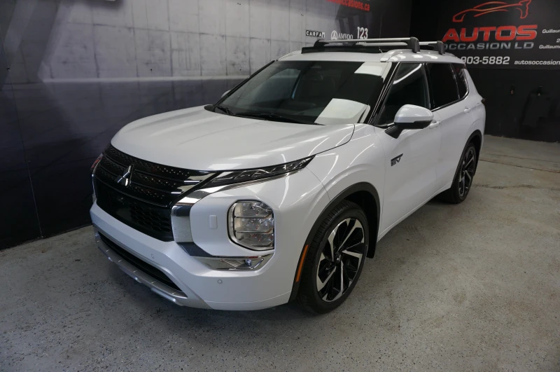 Mitsubishi Outlander GT Premium S-AWC CARFAX АВТО КРЕДИТ - 62900 лв. - 96831874 1