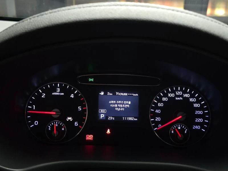 Kia Sorento 2.2 CRDI NOBLESSE/ОБДУХВАНЕ/ПОДГРЕВ, снимка 8 - Автомобили и джипове - 55854105