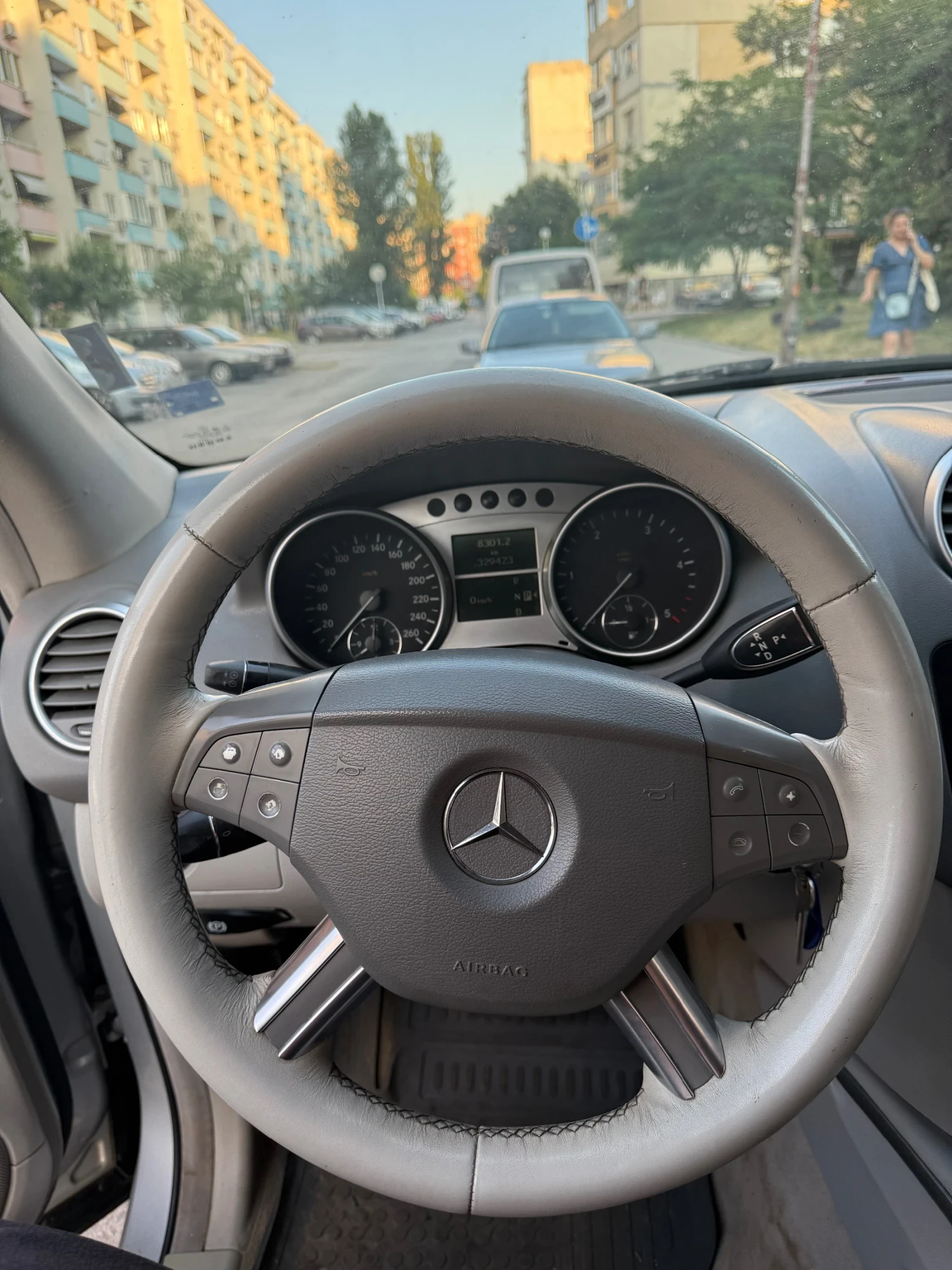 Mercedes-Benz ML 320  - изображение 10