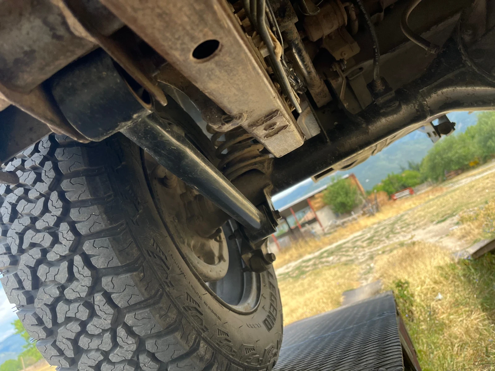 Suzuki Grand vitara 1.6 LSD - изображение 7
