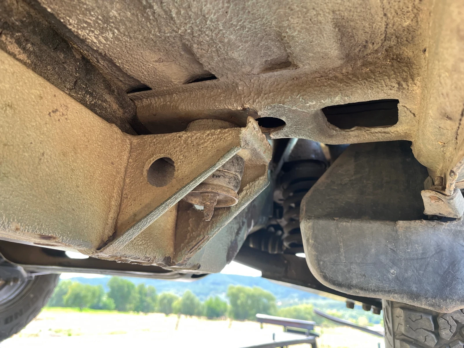 Suzuki Grand vitara 1.6 LSD - изображение 9