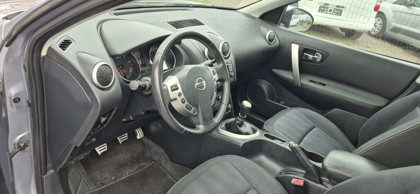 Nissan Qashqai 1.5 DCI Evro 5 Панорама Като Нов - изображение 7