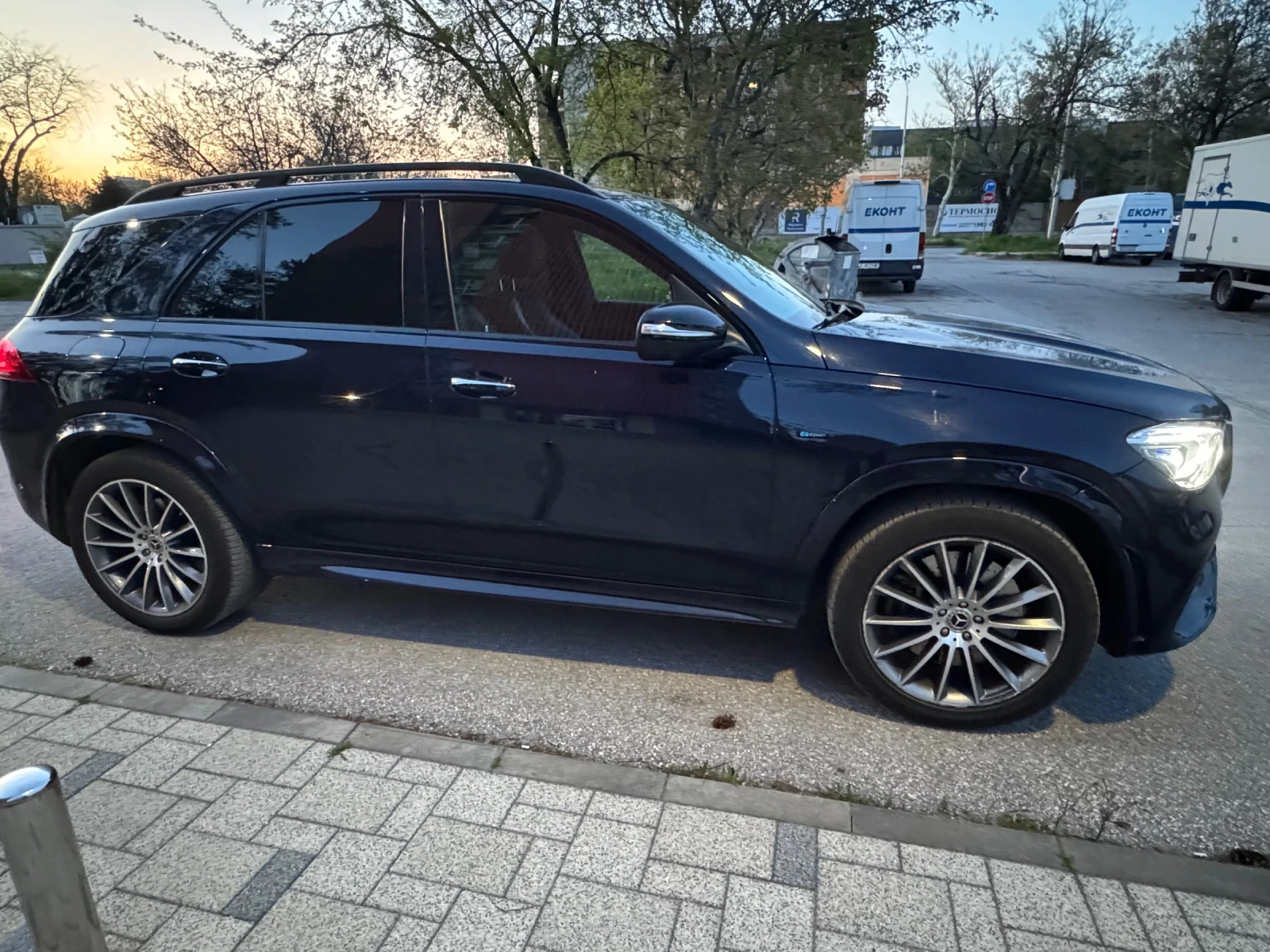 Mercedes-Benz GLE 350 AMG paket plug in hibrid panorama, снимка 6 - Автомобили и джипове - 54266470