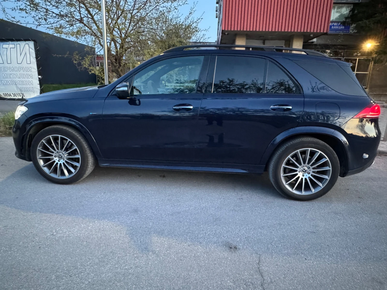 Mercedes-Benz GLE 350 AMG paket plug in hibrid panorama, снимка 5 - Автомобили и джипове - 54266470