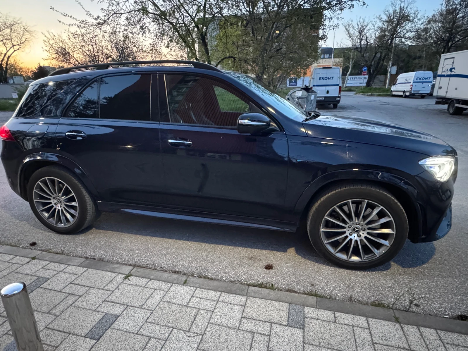 Mercedes-Benz GLE 350 AMG paket plug in hibrid panorama, снимка 7 - Автомобили и джипове - 54266470
