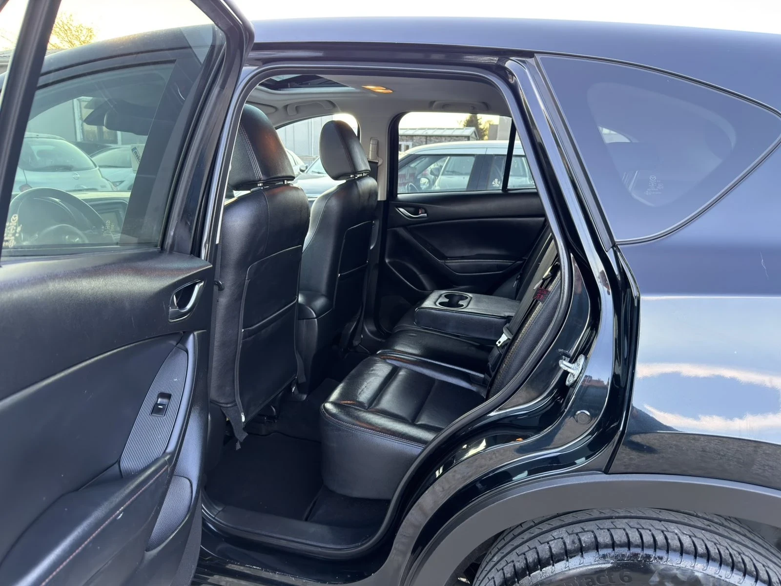Mazda CX-5 2.0i AWD REVOLUTION, снимка 15 - Автомобили и джипове - 54568719