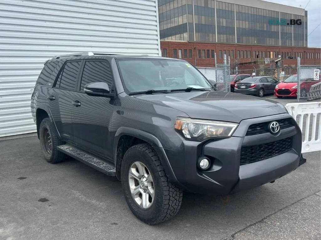 Toyota 4runner  SR5 4WD/Камера/Кейлес/Навигация
